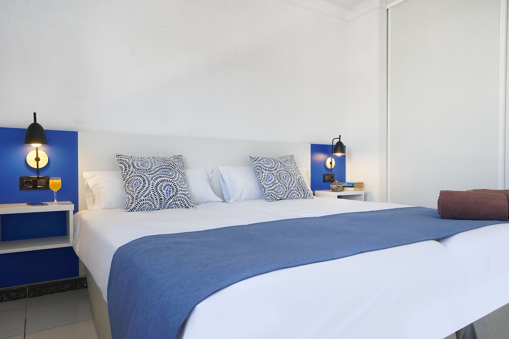 BLUESEA El Dorado — Hotel rooms in Puerto del Carmen, Canary Islands