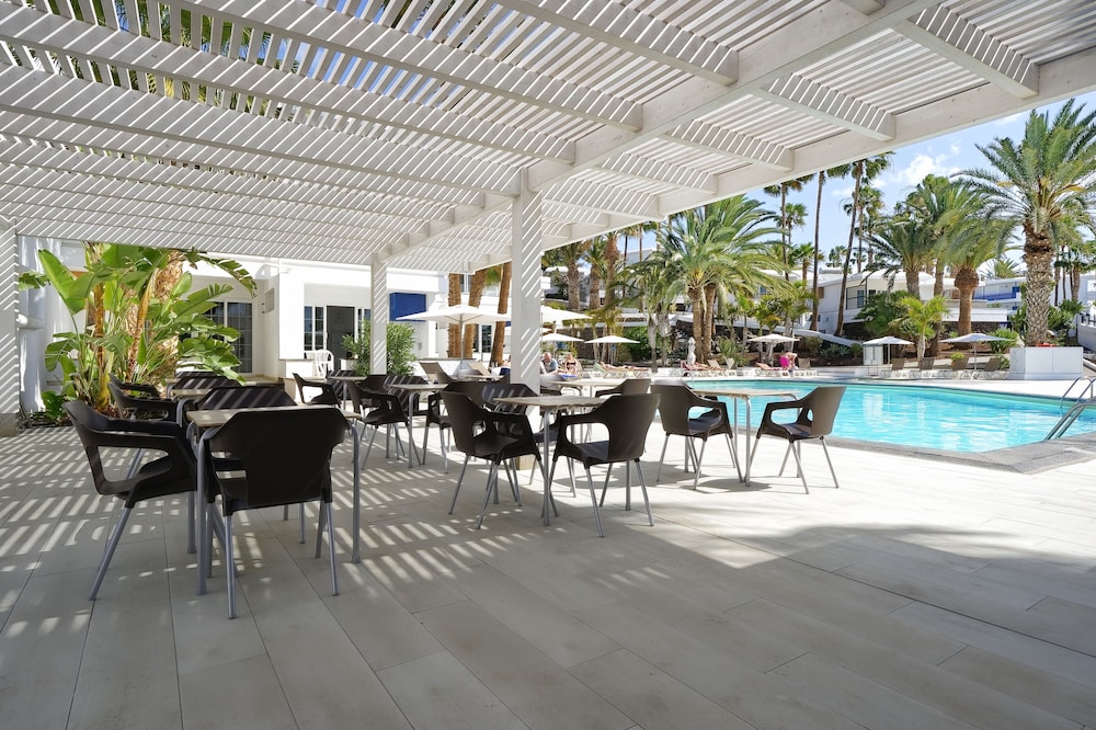 BLUESEA El Dorado — Restaurant & bars in Puerto del Carmen, Canary Islands