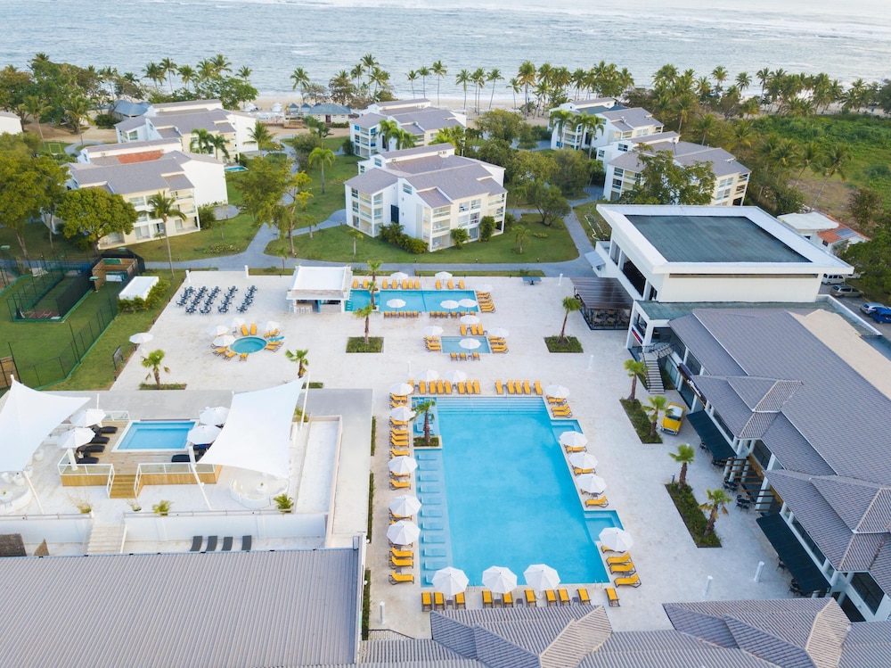 . Emotions by Hodelpa Puerto Plata - All Inclusive