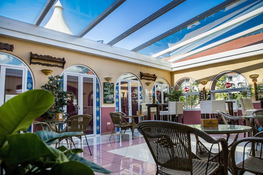 Hotel Los Arcos — Restaurant & bars in Nerja, Andalusia