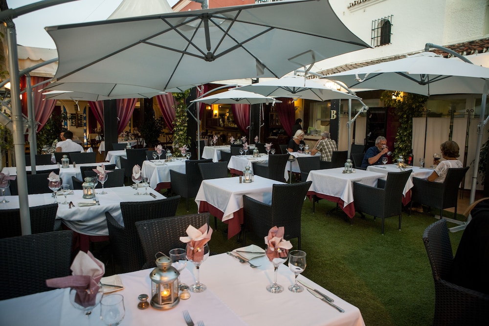 Hotel Los Arcos — Restaurant & bars in Nerja, Andalusia