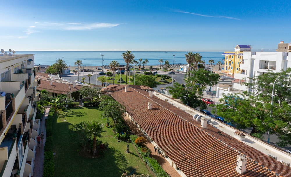 Hotel Los Jazmines — Beach in Torremolinos, Andalusia