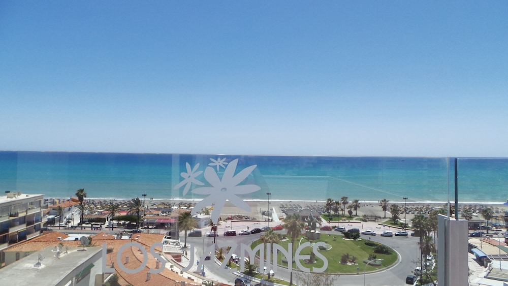 Hotel Los Jazmines — Beach in Torremolinos, Andalusia