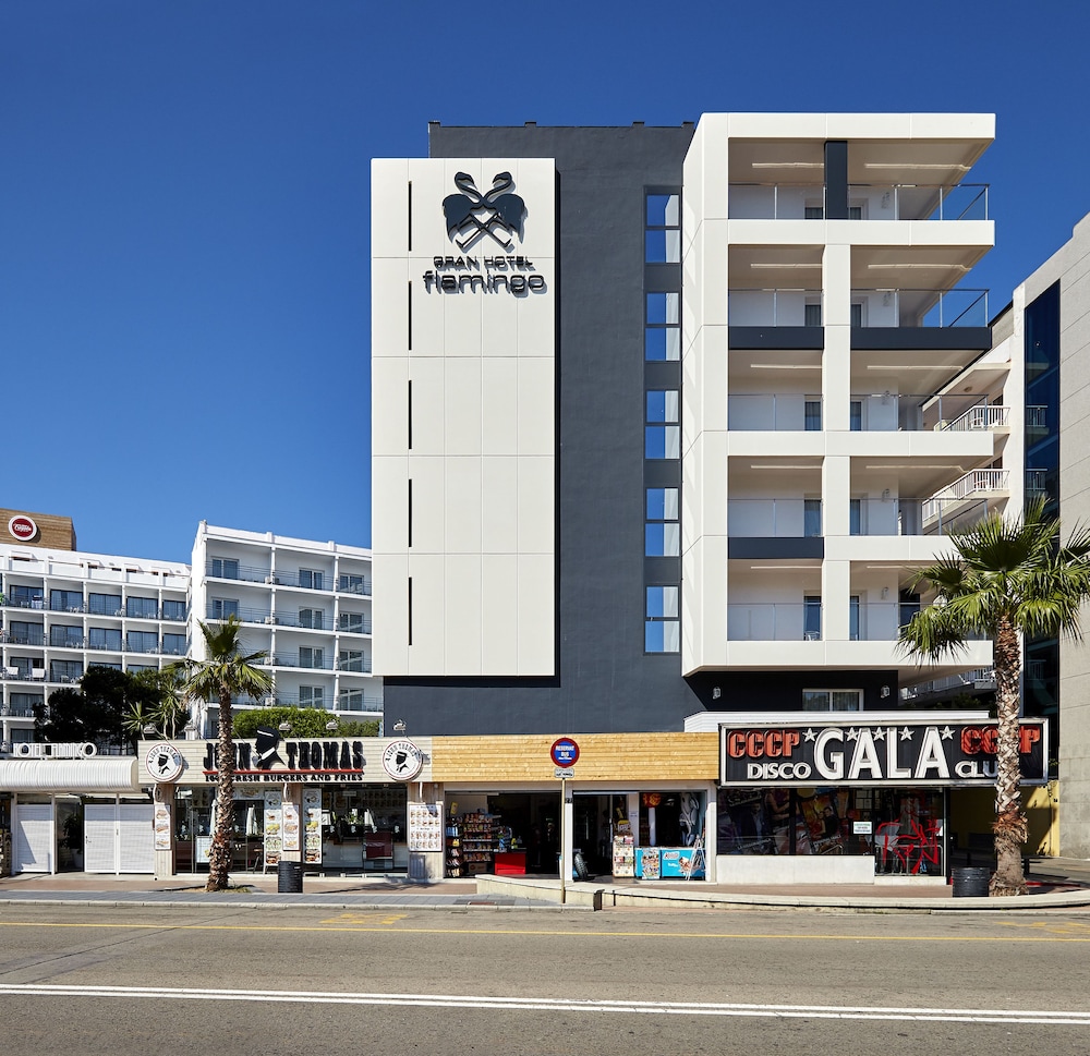Gran Hotel Flamingo – Adults Only — Hotel building in Lloret de Mar, Catalonia