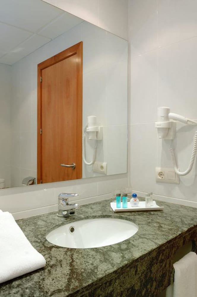 Gran Hotel Flamingo – Adults Only — Hotel rooms in Lloret de Mar, Catalonia