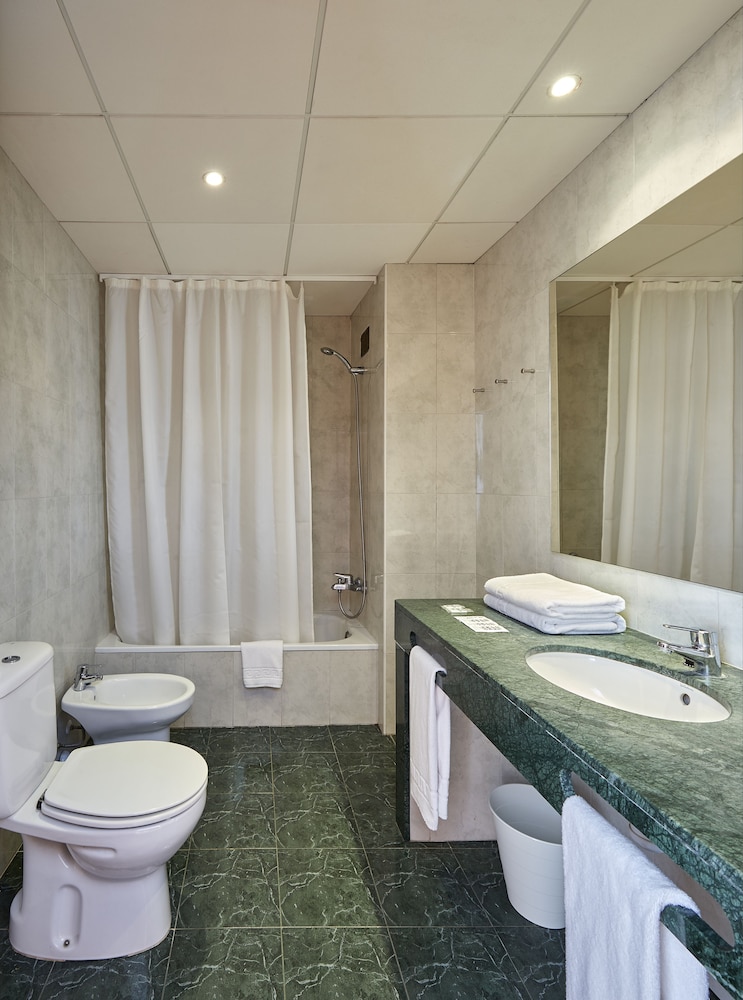 Gran Hotel Flamingo – Adults Only — Hotel rooms in Lloret de Mar, Catalonia