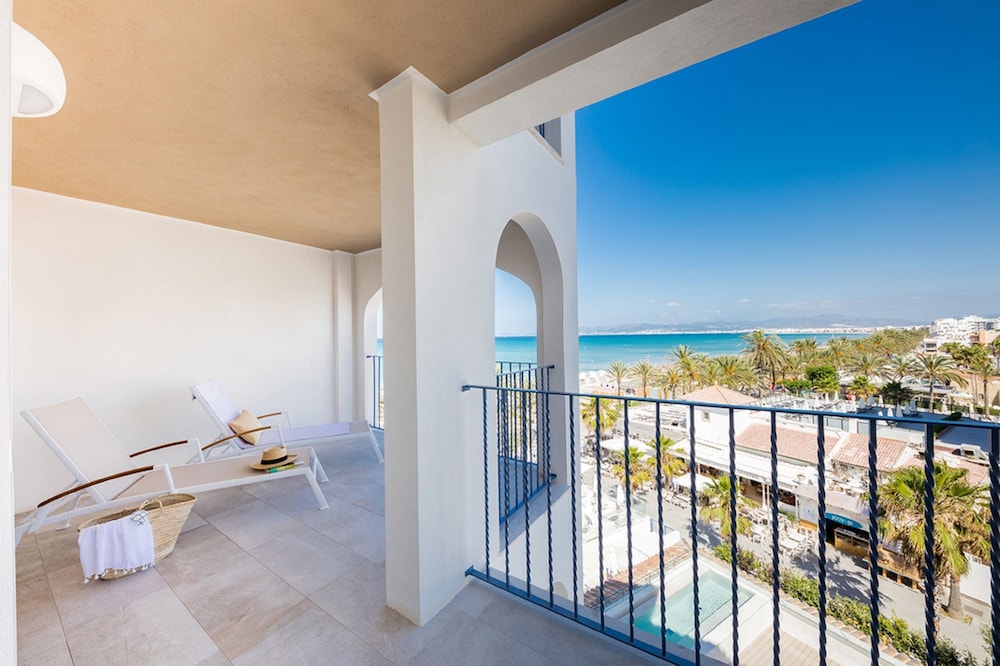 Myseahouse Hotel Flamingo - Adults Only — Beach in Playa de Palma, Balearic Islands