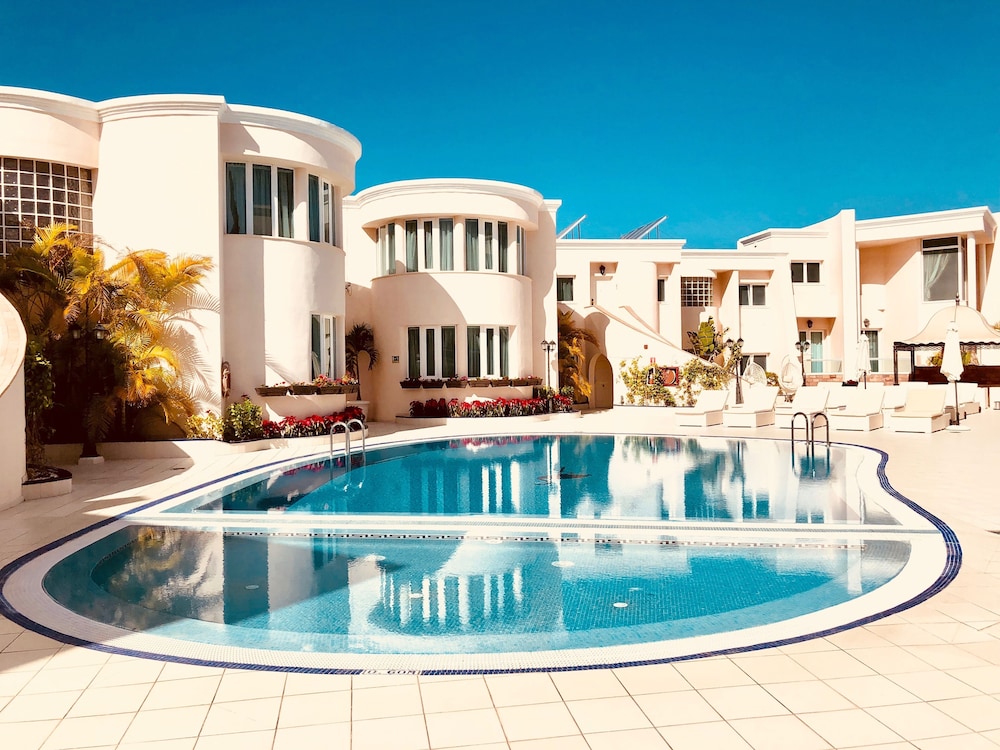Flamingo Suites Boutique Hotel - zdjęcie 2