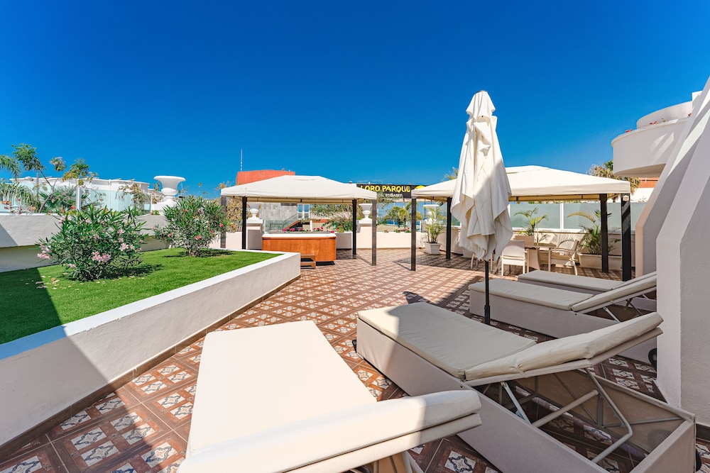 Flamingo Suites Boutique Hotel — Spa in Costa Adeje, Canary Islands