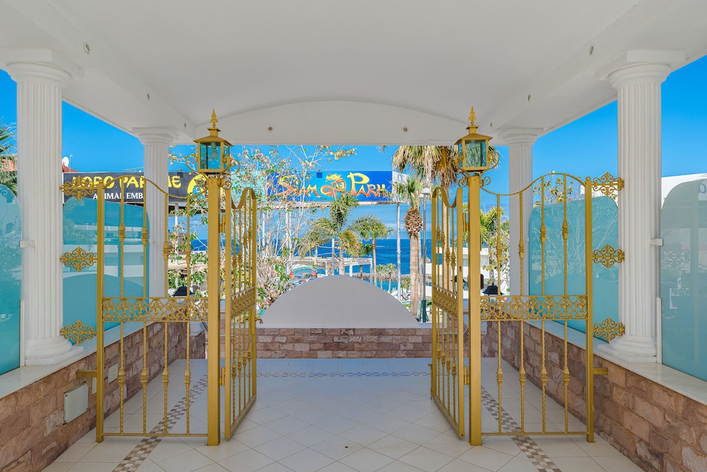 Flamingo Suites Boutique Hotel — Attractions in the area in Costa Adeje, Canary Islands