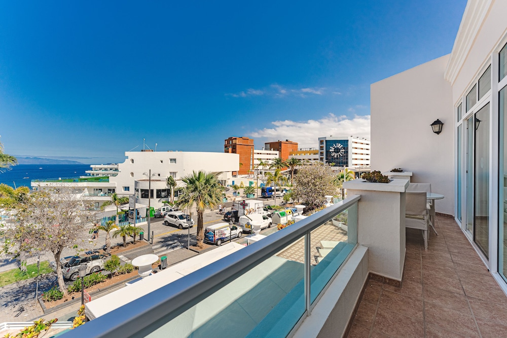 Flamingo Suites Boutique Hotel - zdjęcie 3