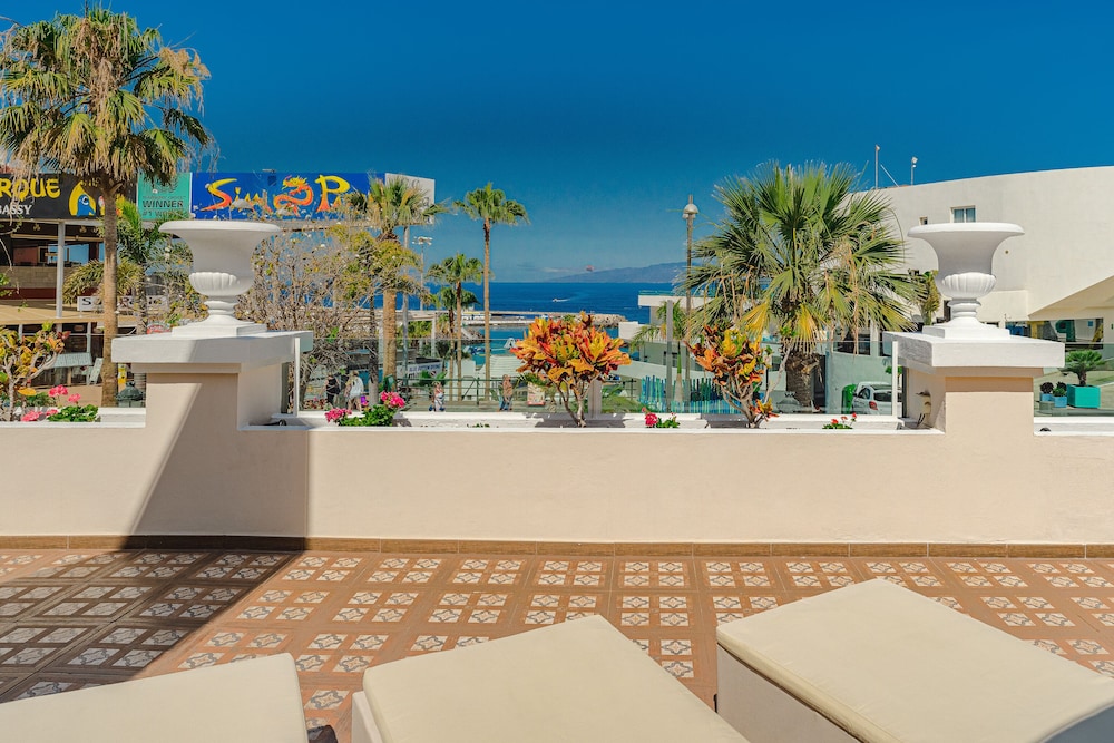 Flamingo Suites Boutique Hotel - zdjęcie 4