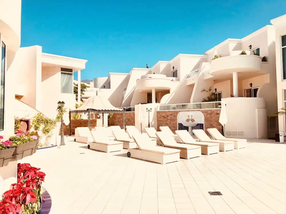 Flamingo Suites Boutique Hotel — Hotel building in Costa Adeje, Canary Islands