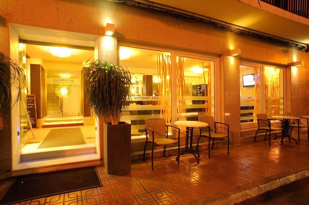 Hotel Florencio — Hotel building in San Antonio, Balearic Islands