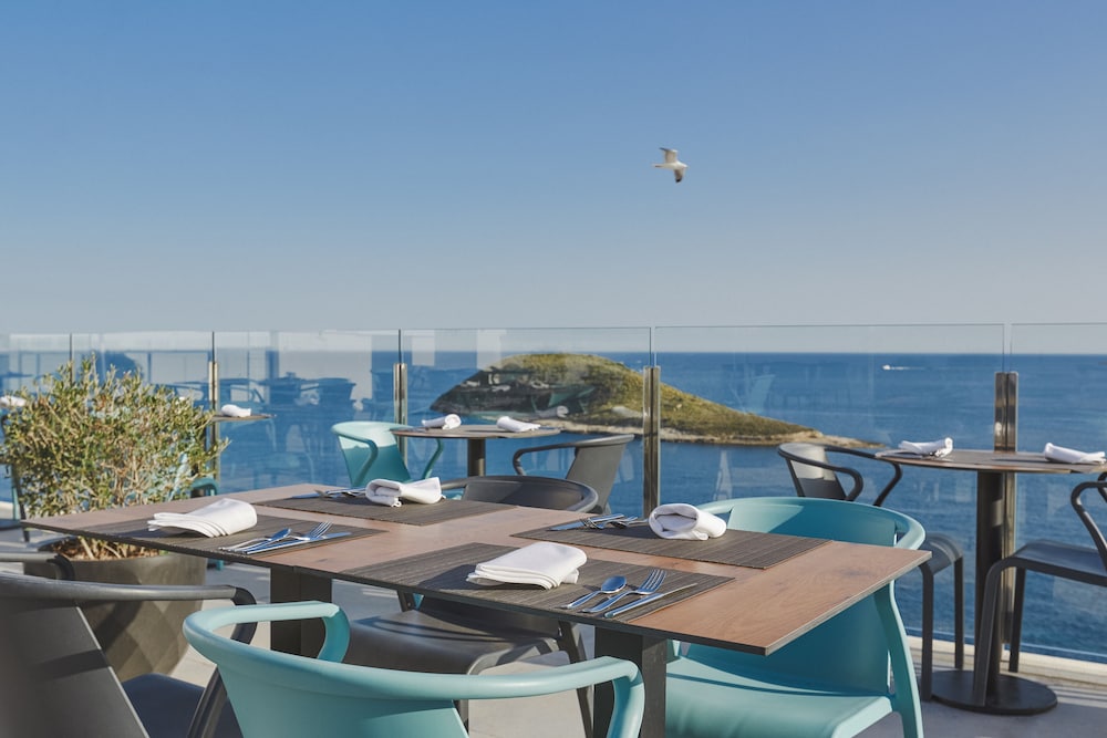 Hotel Florida Magaluf - Adults Only — Restaurant & bars in Magaluf, Balearic Islands