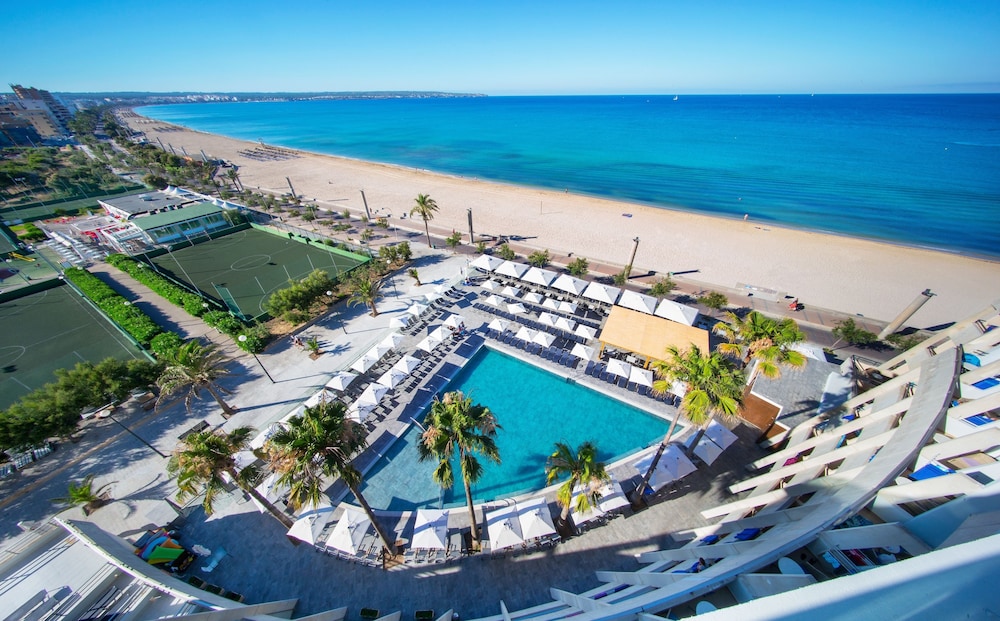Aparthotel Fontanellas Playa — Main photo in Playa de Palma, Balearic Islands