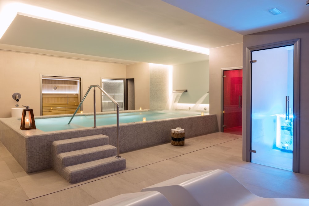 Bordoy Alcudia Port Suites - Adult Only — Spa in Alcudia, Balearic Islands