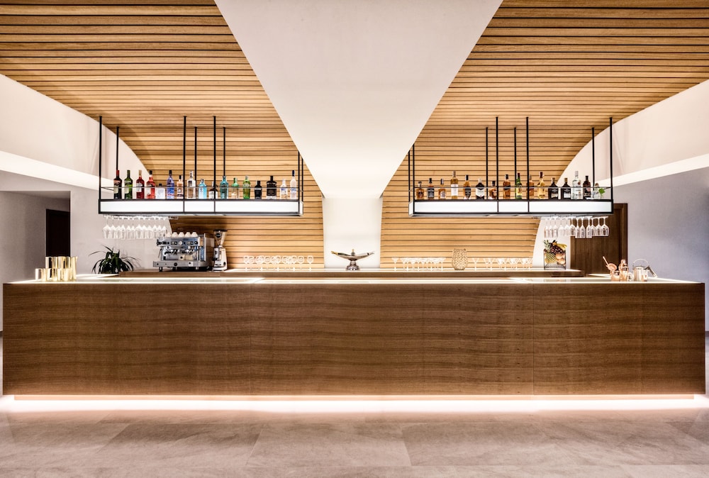Bordoy Alcudia Port Suites - Adult Only — Restaurant & bars in Alcudia, Balearic Islands