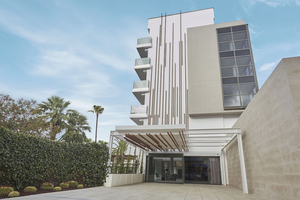 Bordoy Alcudia Port Suites - Adult Only — Hotel building in Alcudia, Balearic Islands