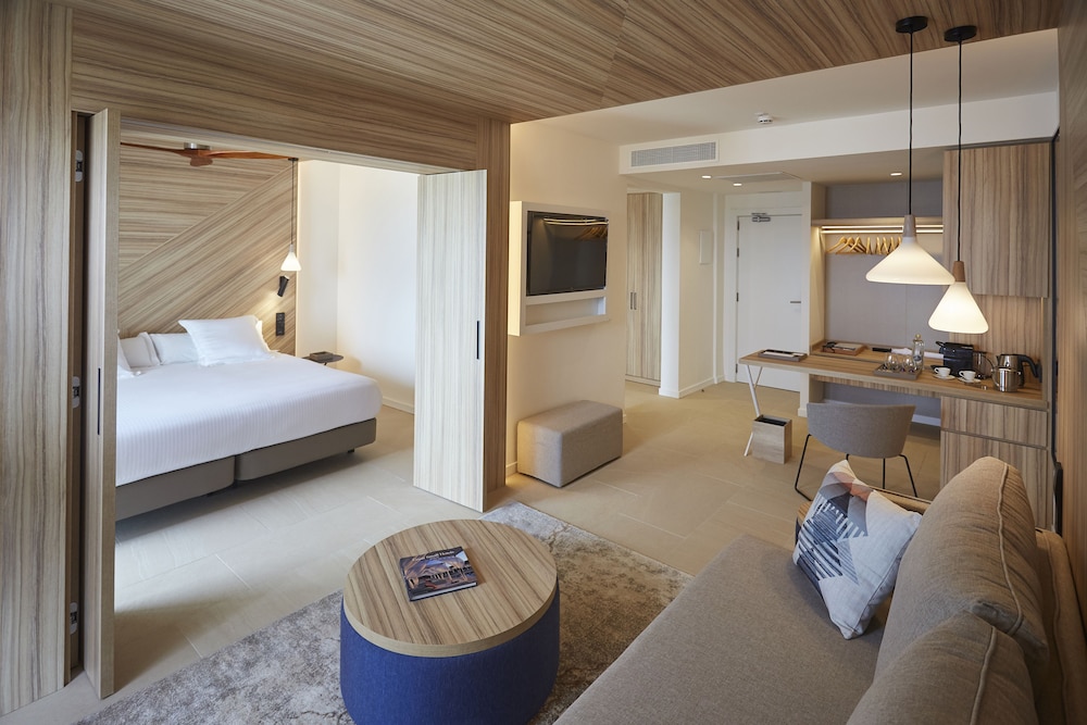 Bordoy Alcudia Port Suites - Adult Only — Hotel rooms in Alcudia, Balearic Islands