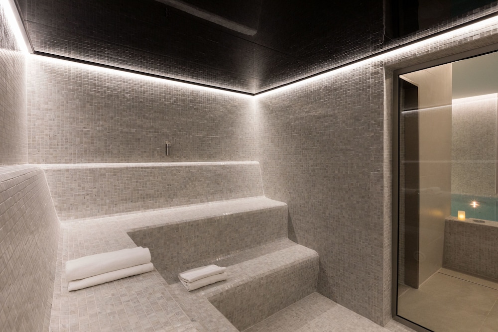 Bordoy Alcudia Port Suites - Adult Only — Spa in Alcudia, Balearic Islands