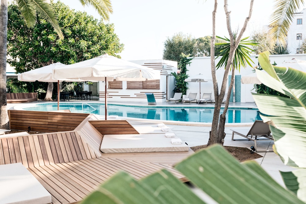 Bordoy Alcudia Port Suites - Adult Only — Swimming pool in Alcudia, Balearic Islands
