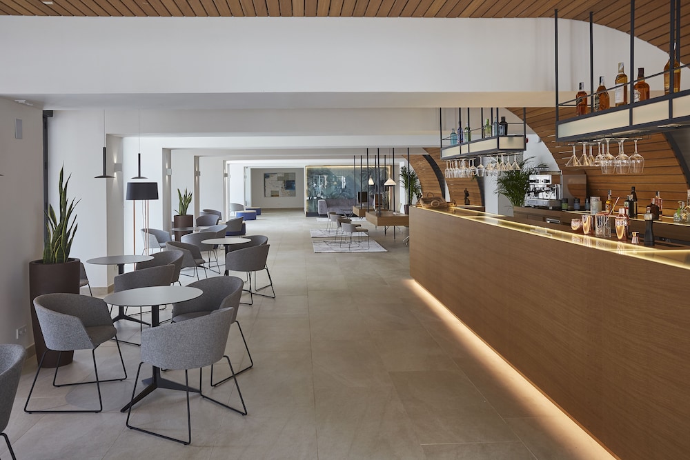Bordoy Alcudia Port Suites - Adult Only — Restaurant & bars in Alcudia, Balearic Islands