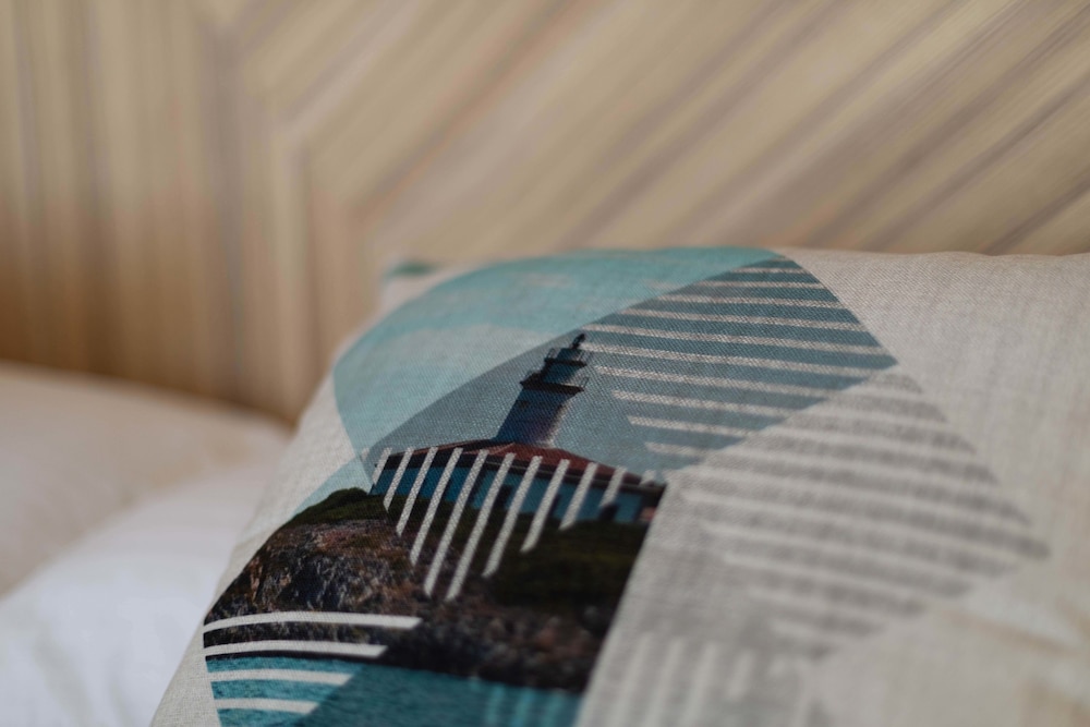 Bordoy Alcudia Port Suites - Adult Only — Hotel rooms in Alcudia, Balearic Islands