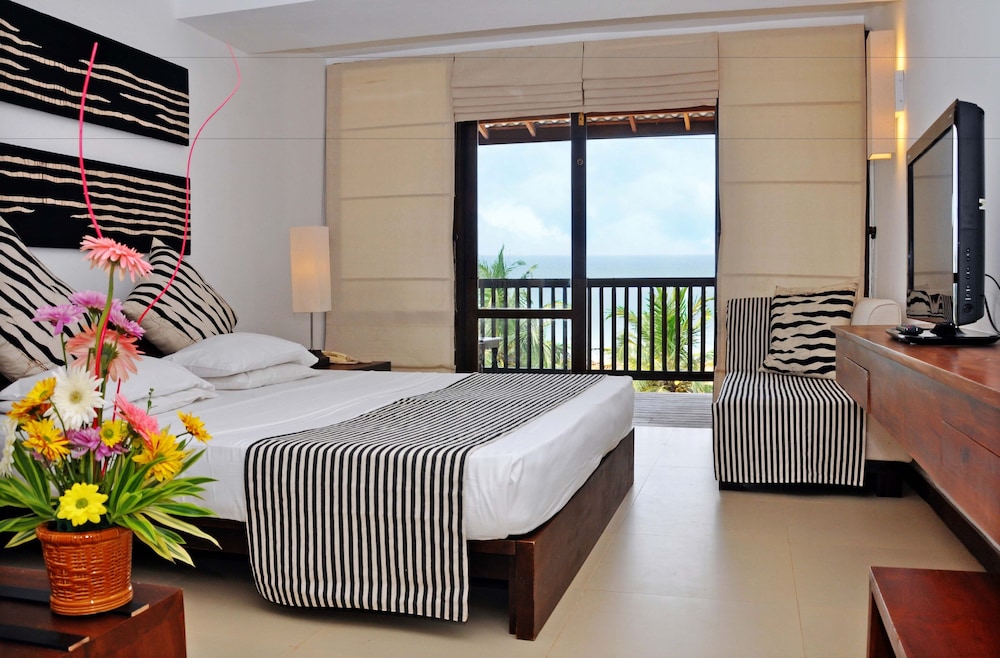 Goldi Sands Hotel — Hotel rooms in Negombo, Western Province
