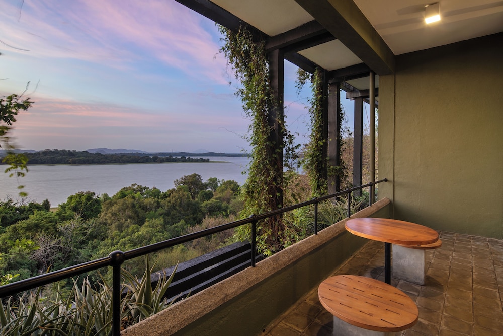 Heritance Kandalama — Hotel rooms in Dambulla