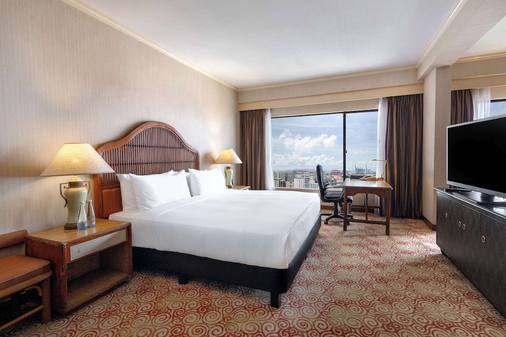 Hilton Colombo — Hotel rooms in Colombo, Western Province
