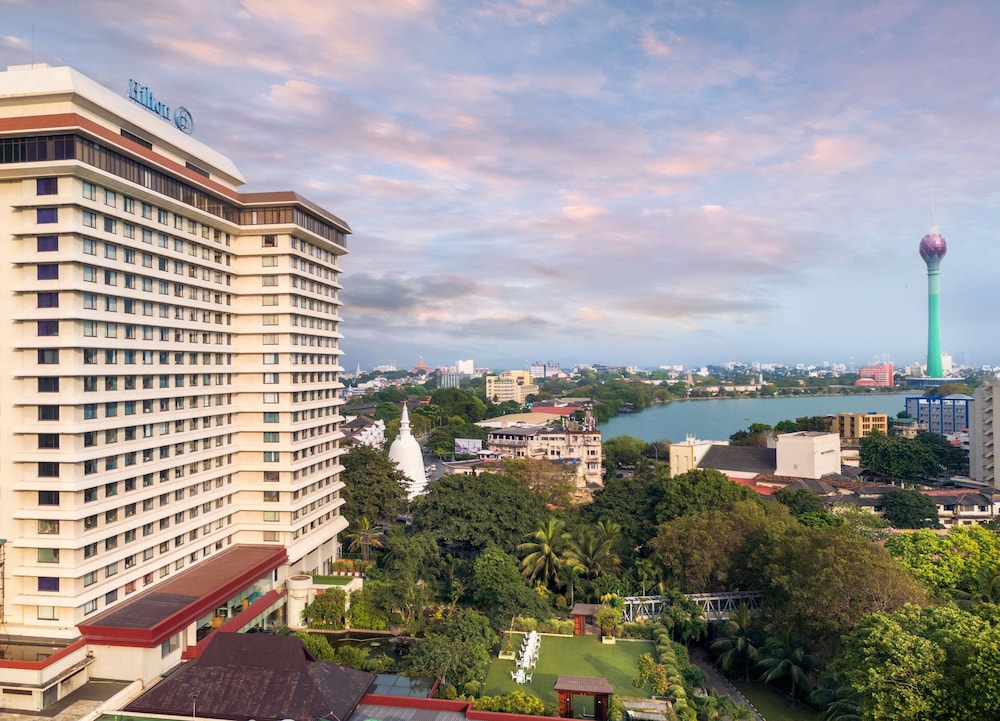 Hilton Colombo — Hotel rooms in Colombo, Western Province