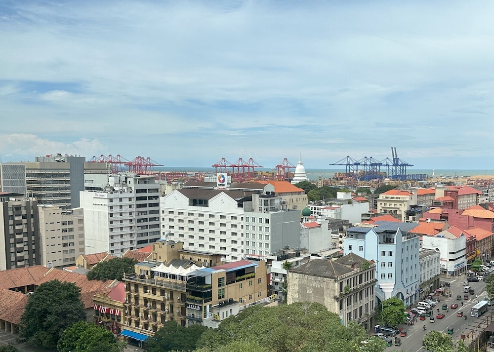 Hilton Colombo — Attractions in the area in Colombo, Western Province