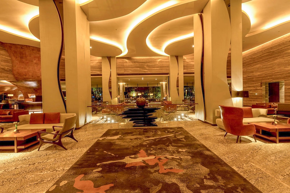 Hilton Colombo — Hotel building in Colombo, Western Province