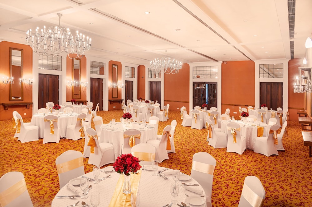 Jetwing Lighthouse, A Luxury Reserve — Hotel building in Galle, Southern Province