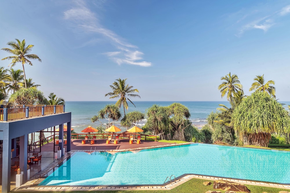 Jetwing Lighthouse, A Luxury Reserve — Swimming pool in Galle, Southern Province