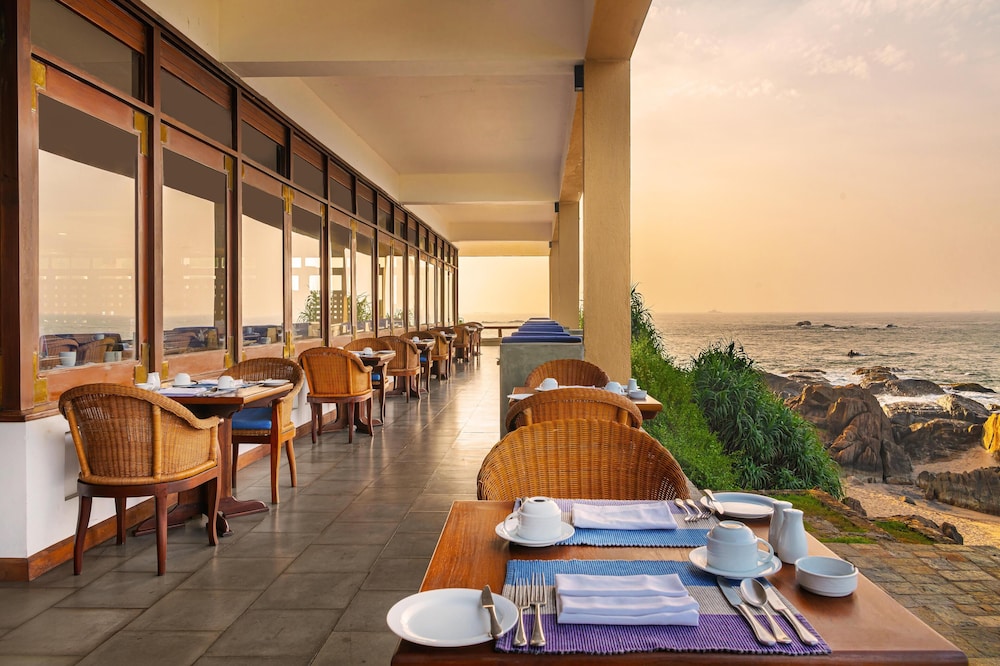 Jetwing Lighthouse, A Luxury Reserve — Restaurant & bars in Galle, Southern Province