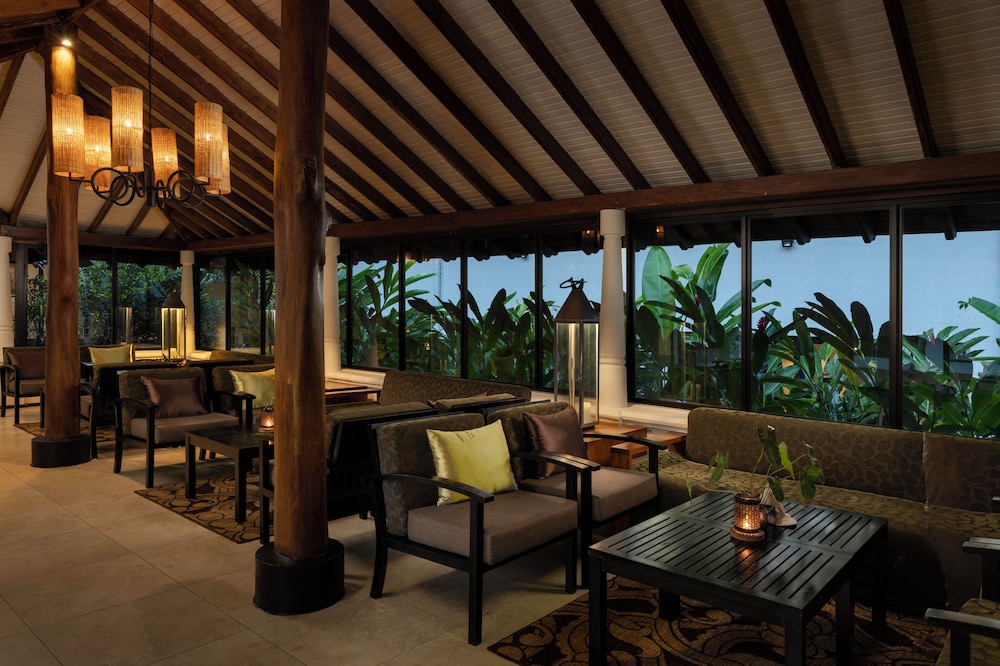 Ekho Surf — Restaurant & bars in Bentota