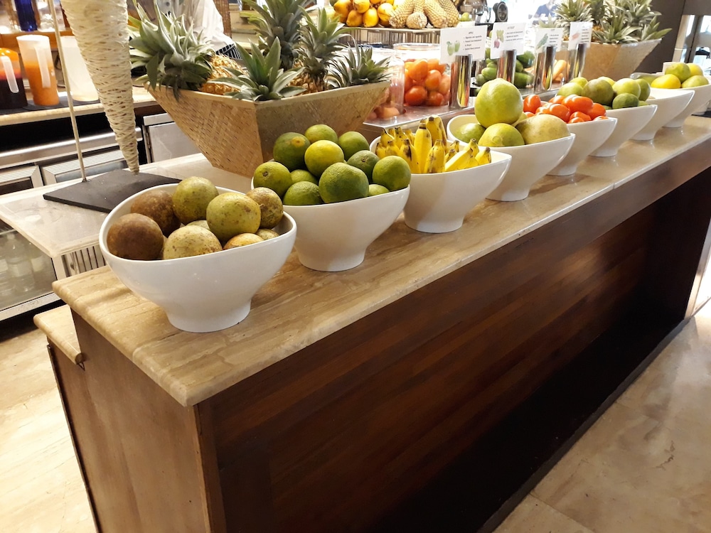 Taj Samudra — Restaurant & bars in Colombo, Western Province