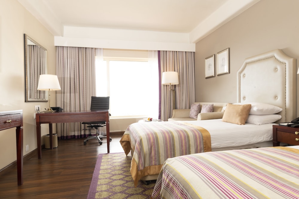 Taj Samudra — Hotel rooms in Colombo, Western Province