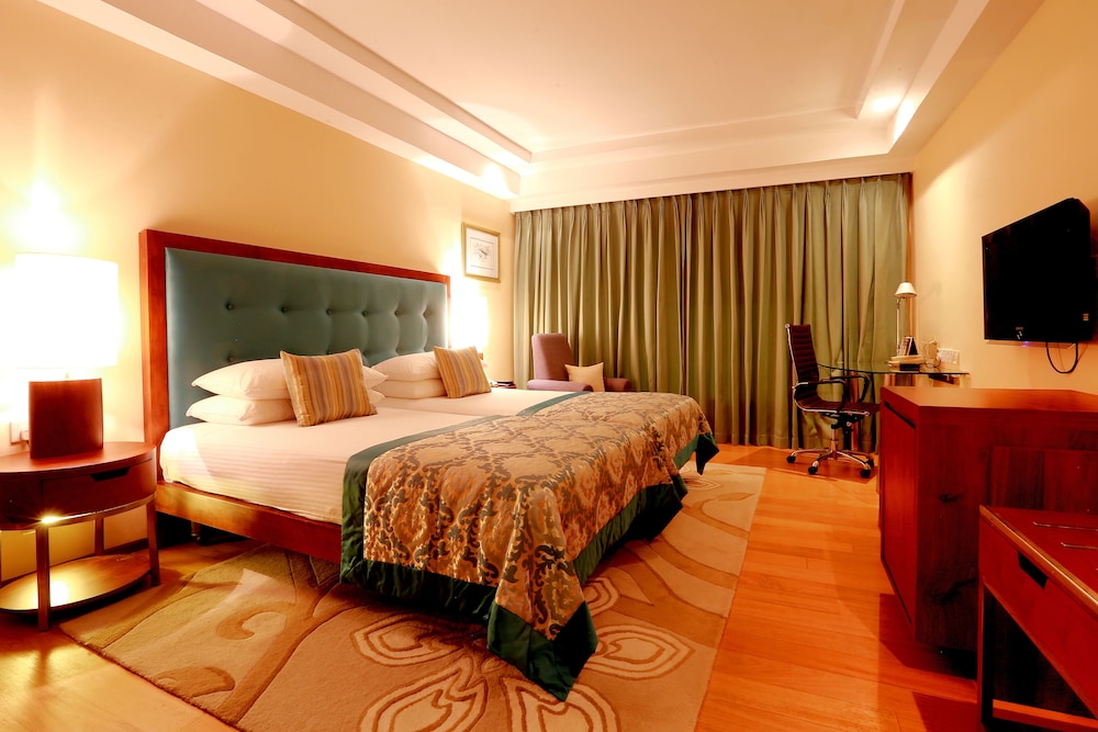 Taj Samudra — Hotel rooms in Colombo, Western Province