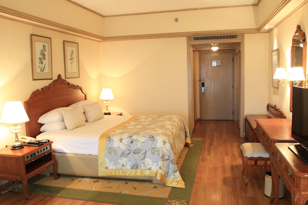 Taj Samudra — Hotel rooms in Colombo, Western Province