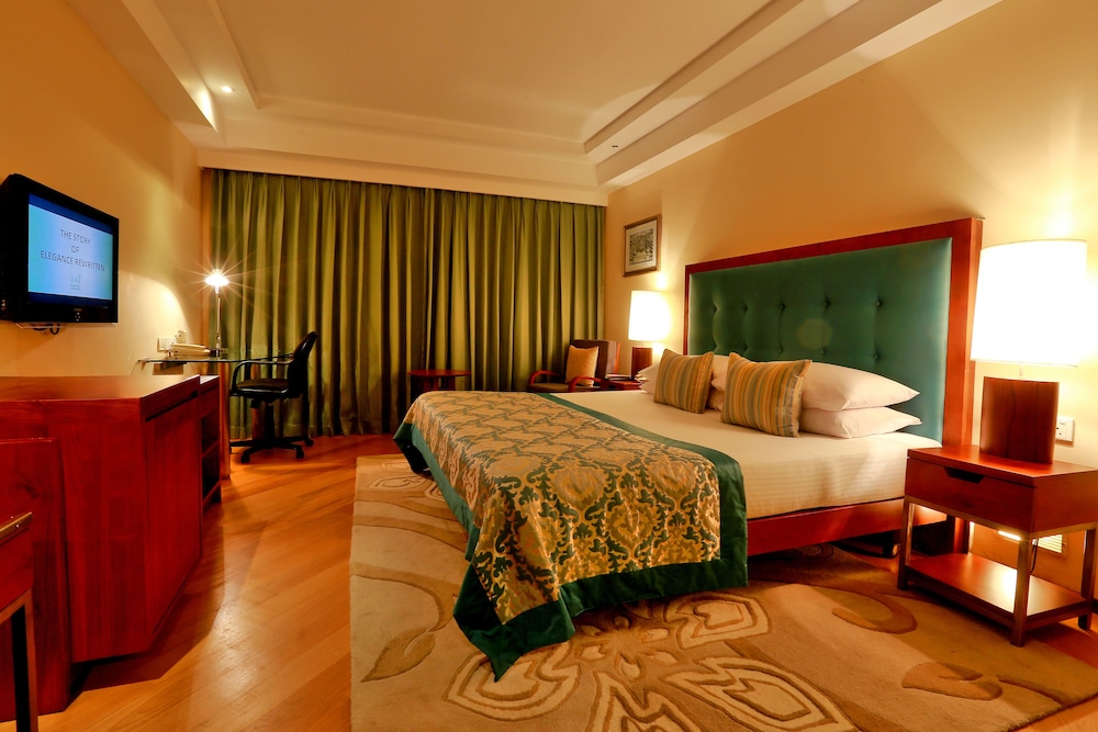 Taj Samudra — Hotel rooms in Colombo, Western Province