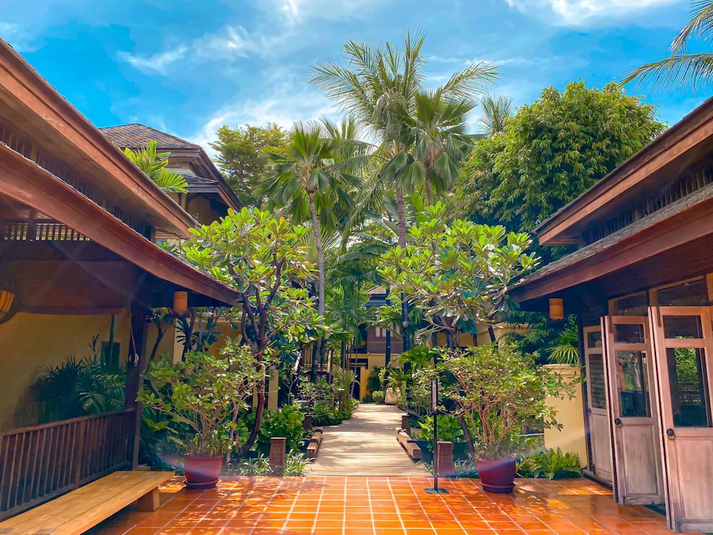Buri Rasa Village Samui Adults Only — Hotel building in Bo Phut, Surat Thani