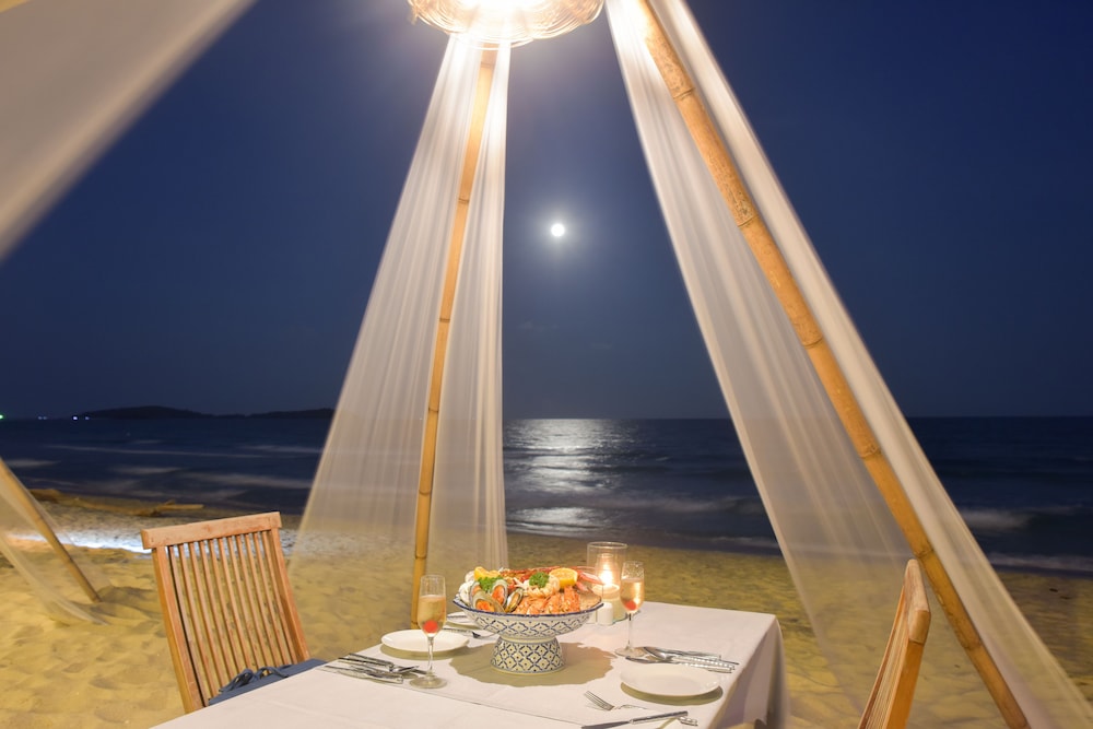 Buri Rasa Village Samui Adults Only — Restaurant & bars in Bo Phut, Surat Thani
