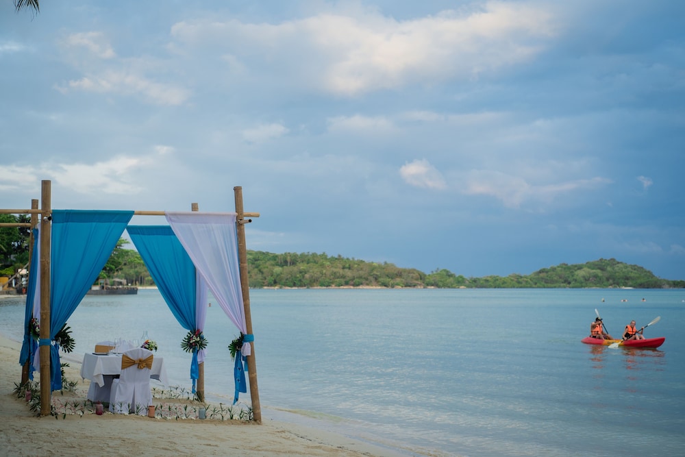 The Briza Beach Resort, Samui — Beach in Bo Phut, Surat Thani