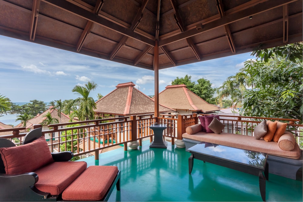 The Briza Beach Resort, Samui — Hotel building in Bo Phut, Surat Thani
