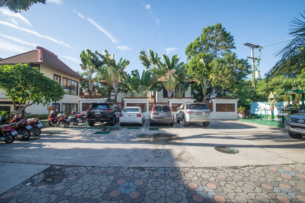 The Briza Beach Resort, Samui — Hotel building in Bo Phut, Surat Thani