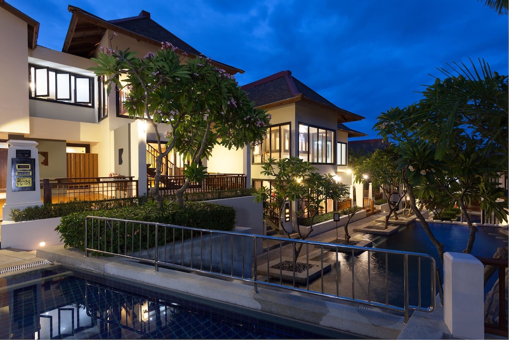 The Briza Beach Resort, Samui — Hotel building in Bo Phut, Surat Thani