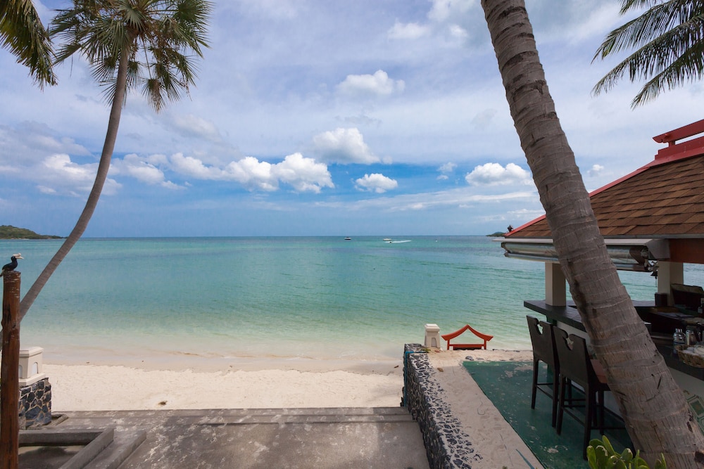The Briza Beach Resort, Samui — Beach in Bo Phut, Surat Thani